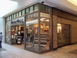 Deck The Walls storefront picture